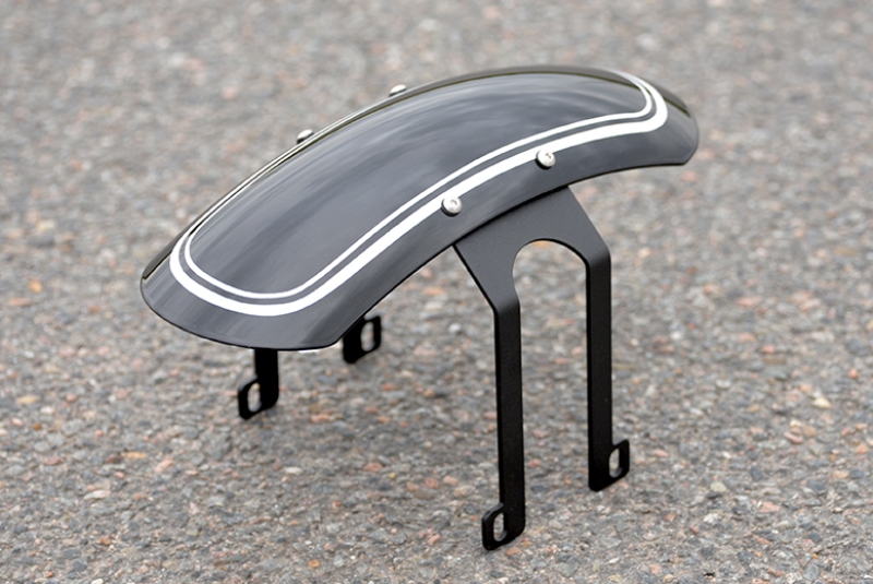 Front Fender R18